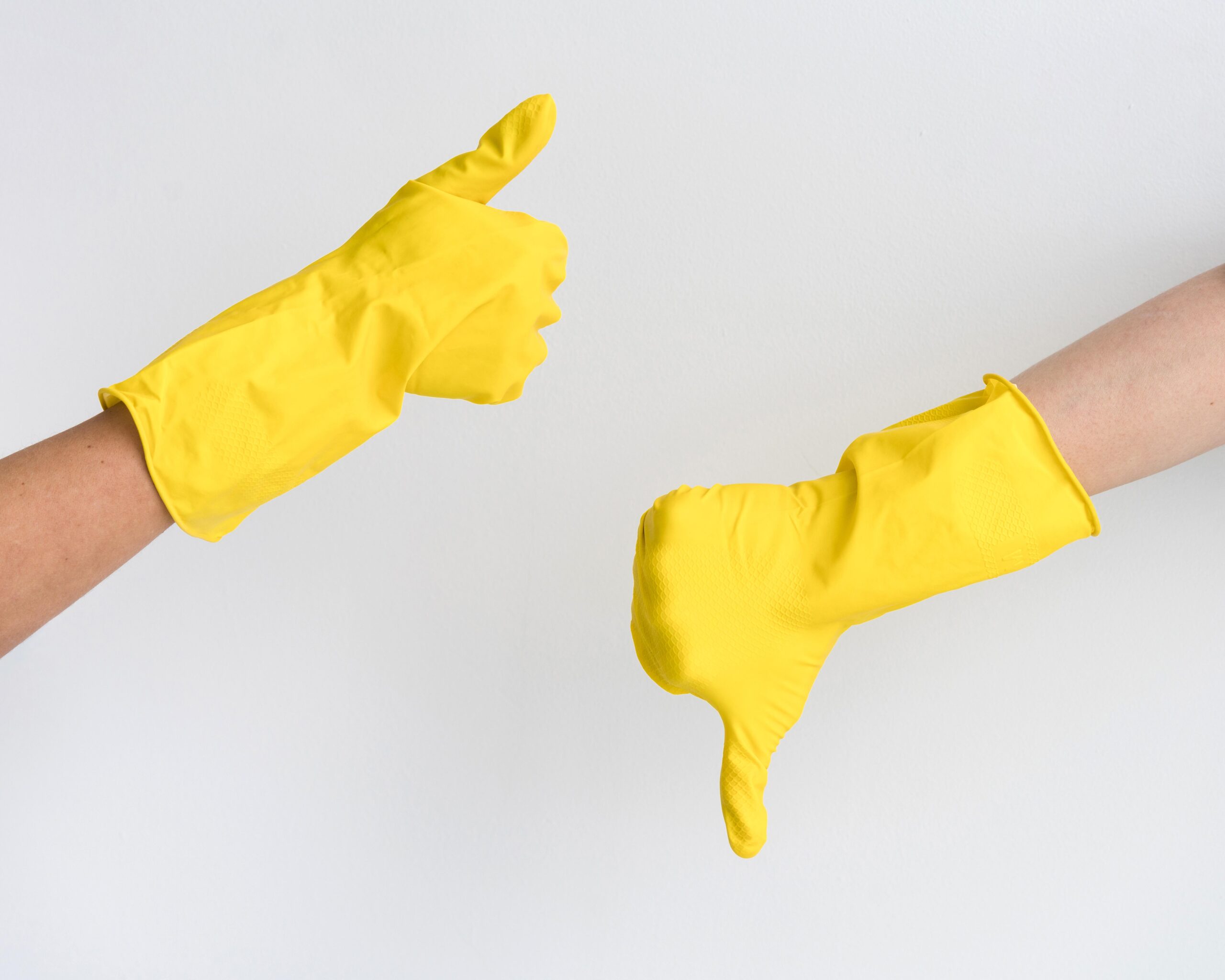 Cryogénie VS Sablage : Le Match des Techniques de Décapage